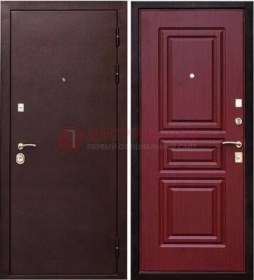 Бордовая входная дверь с порошковым окрасом ДП-36 в Сургуте